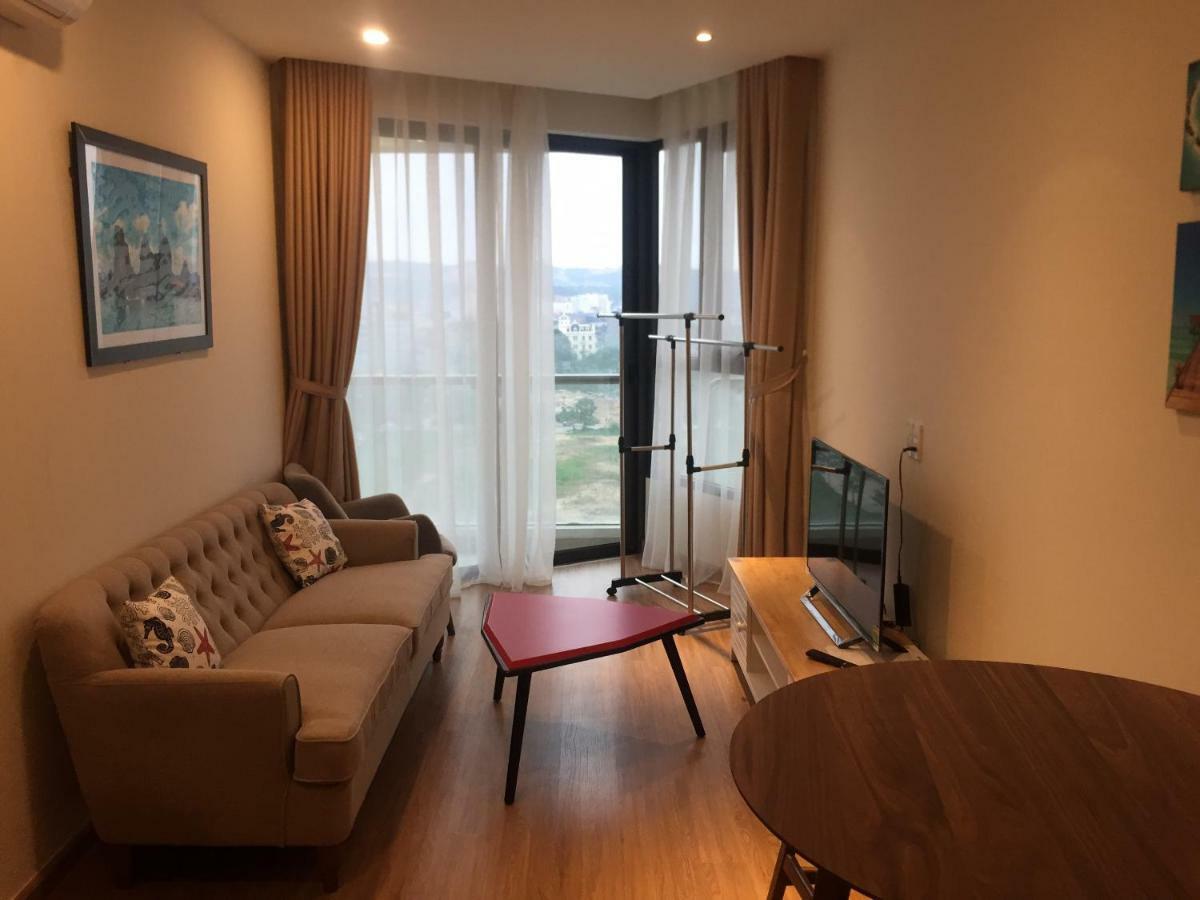 DTJ Hometel Ha Long Buitenkant foto